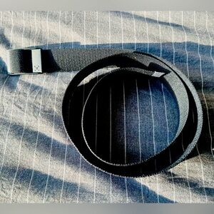Men’s Lululemon Adjustable Black Web Belt One size